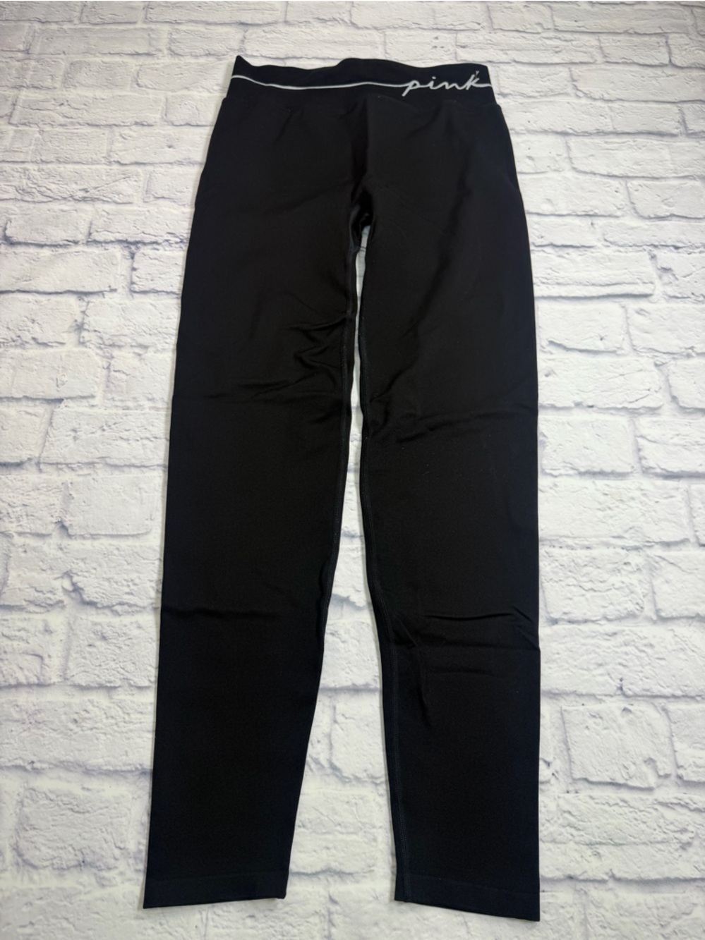 PINK Black High-Waist Leggings. Size Large.